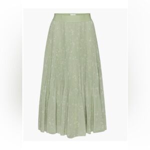 Wilfred Twirl Pleated Skirt from Aritzia size XL
